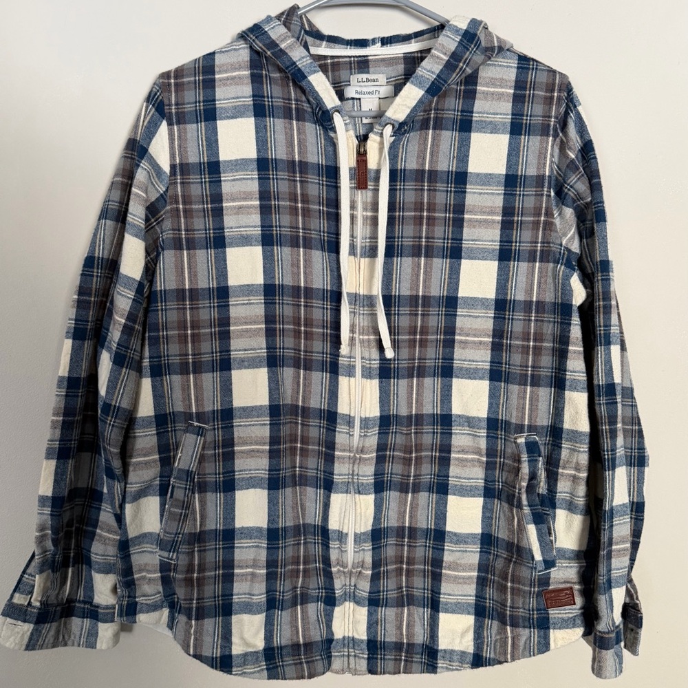 L.L. Bean Women’s Flannel Hoodie Jacket- relaxed fit M Blue/Brown Plaid Zip-Up